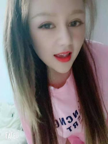 电厂路附近小姐姐